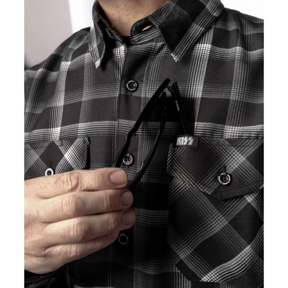 Dixxon Flannel "Kiss-Dressed to Kill" size X-Large for Men. New In Bag, SOLD OUT - Picture 4 of 6